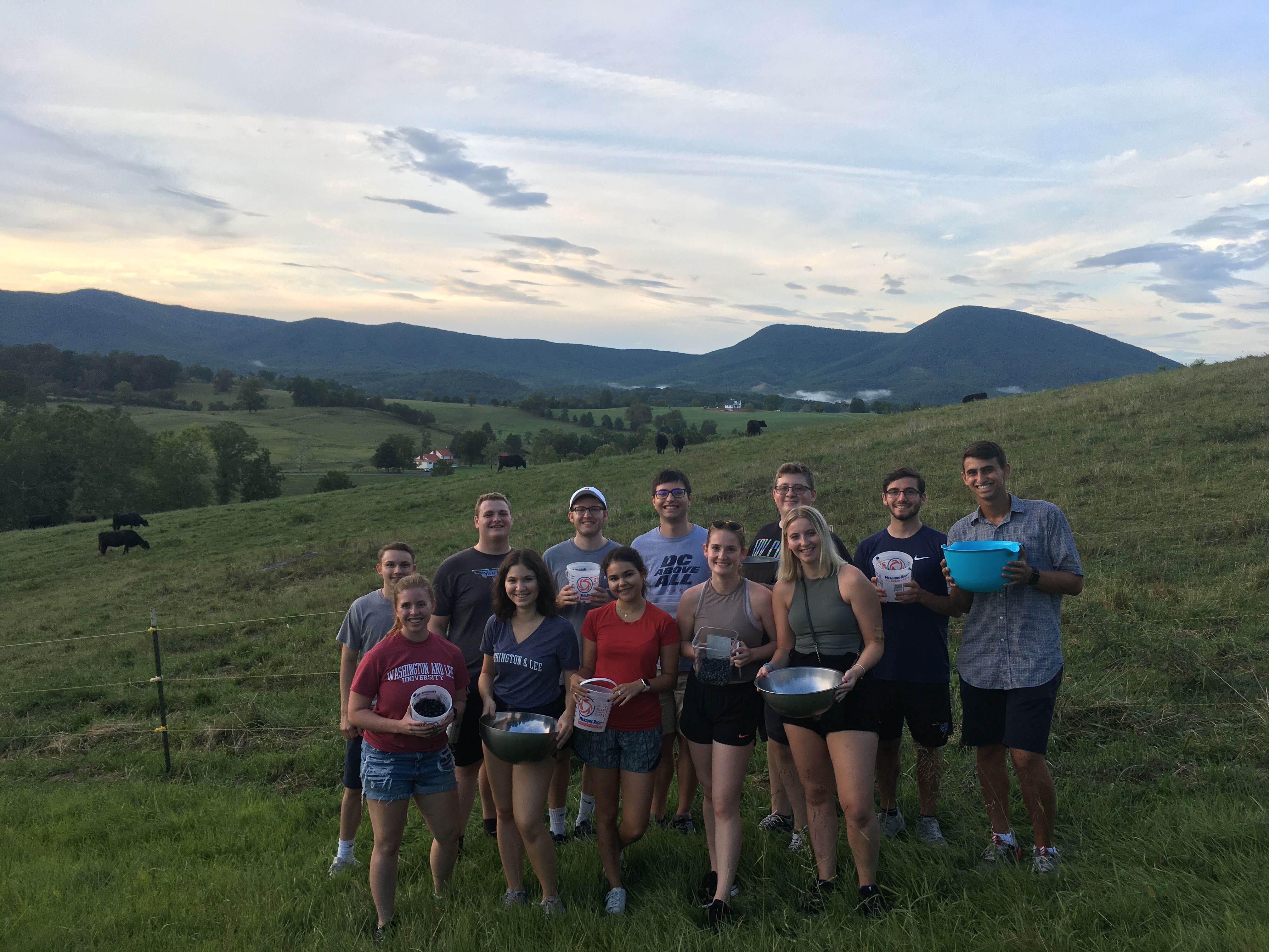 Hillel Student Board goes blueberry picking during Fall 2021 retreat.